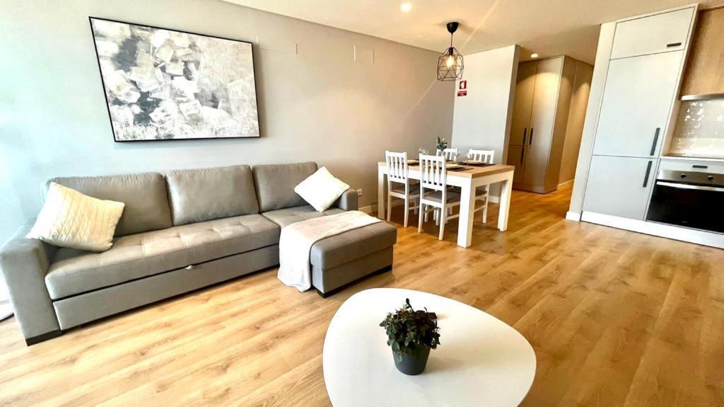 T2 Com Uma Vista Deslumbrante Sobre O Atlantico! Apartman Costa de Caparica Kültér fotó
