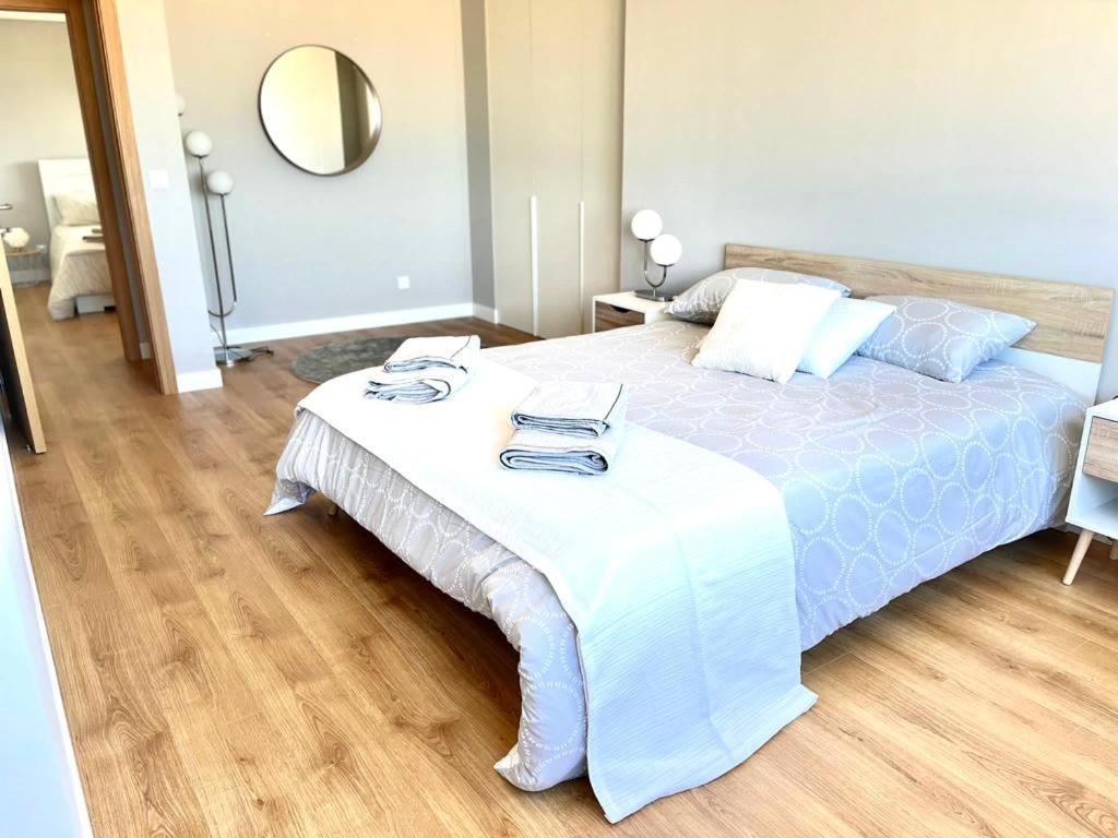 T2 Com Uma Vista Deslumbrante Sobre O Atlantico! Apartman Costa de Caparica Kültér fotó