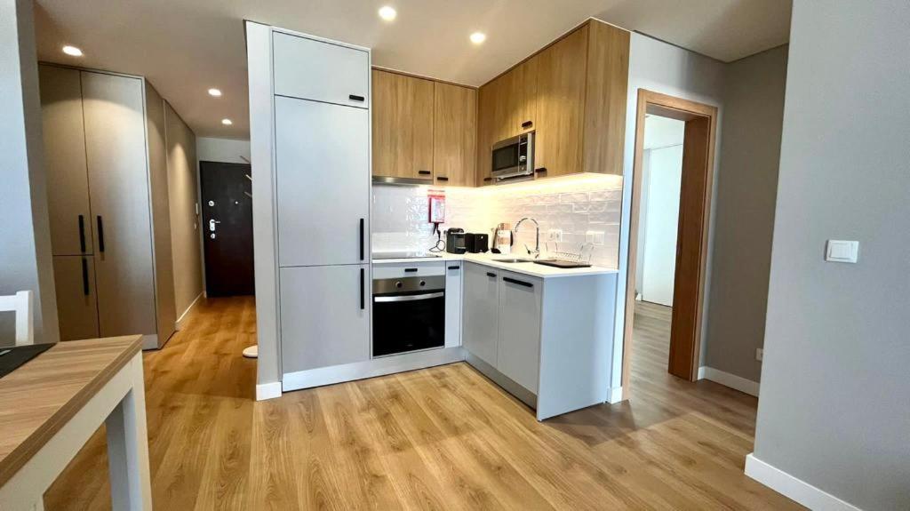 T2 Com Uma Vista Deslumbrante Sobre O Atlantico! Apartman Costa de Caparica Kültér fotó