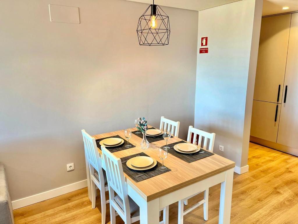 T2 Com Uma Vista Deslumbrante Sobre O Atlantico! Apartman Costa de Caparica Kültér fotó
